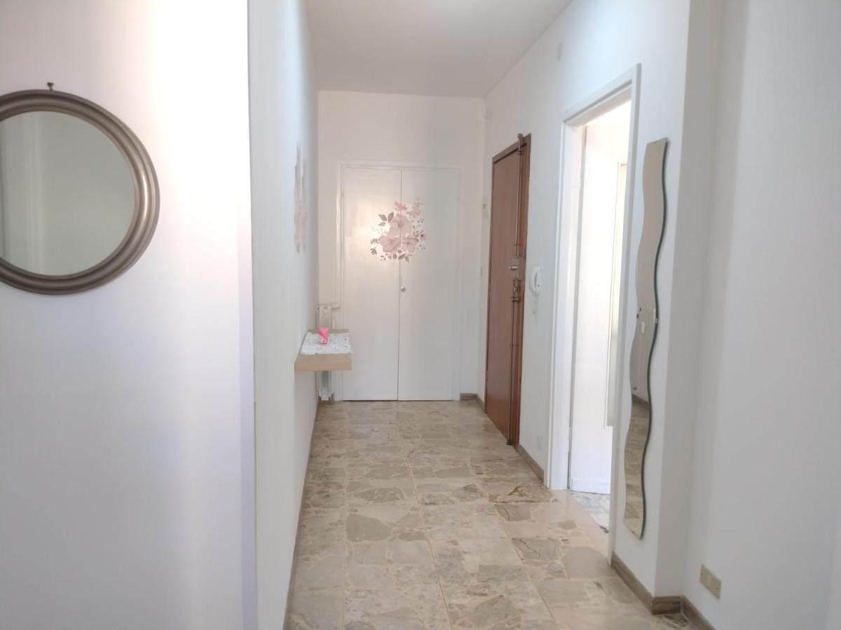 Casa Fronte Mare Apartment Вентимиля Екстериор снимка